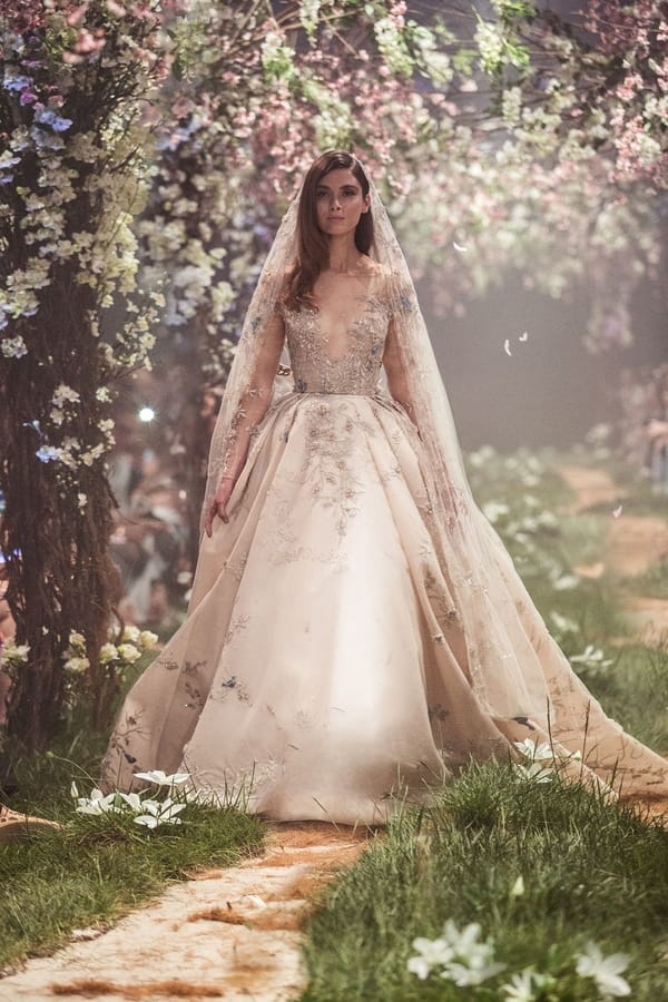 FASHION | 13 SHOWSTOPPING WEDDING GOWNS ...